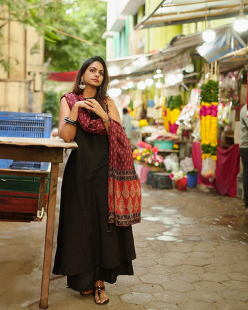 Black Handloom A-Line Kurti with Trendy Halter Neck & Pure Linen Dupatta